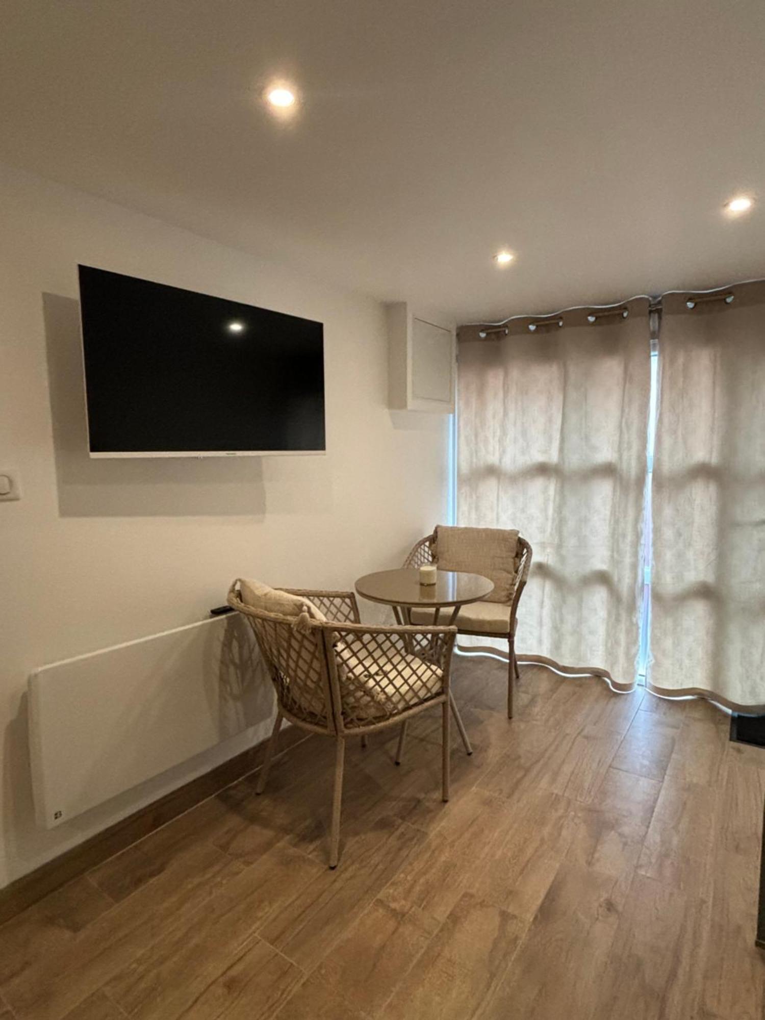 La Ptite Suite De Julie Épernay Exteriér fotografie