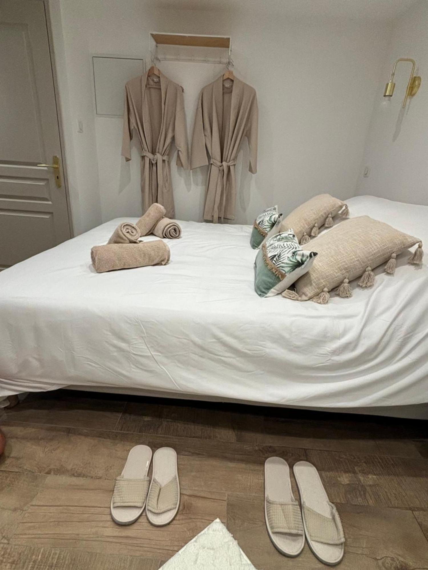 La Ptite Suite De Julie Épernay Exteriér fotografie